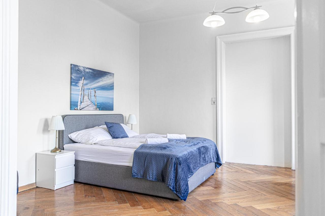 Apartmán Brilliant 2Br Apt. Near Akh-Hospital Vídeň Exteriér fotografie