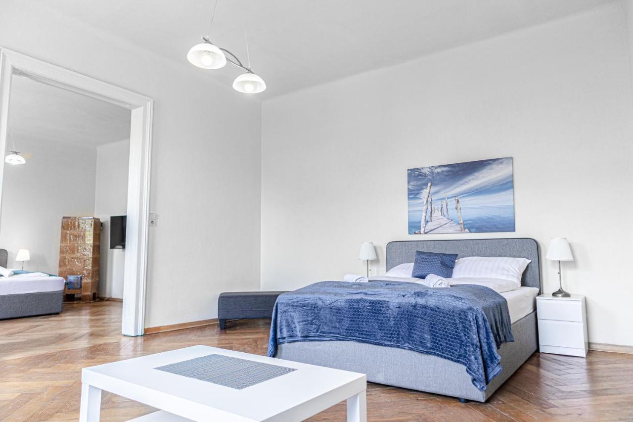 Apartmán Brilliant 2Br Apt. Near Akh-Hospital Vídeň Exteriér fotografie