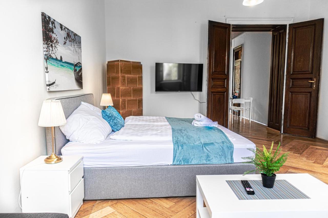 Apartmán Brilliant 2Br Apt. Near Akh-Hospital Vídeň Exteriér fotografie